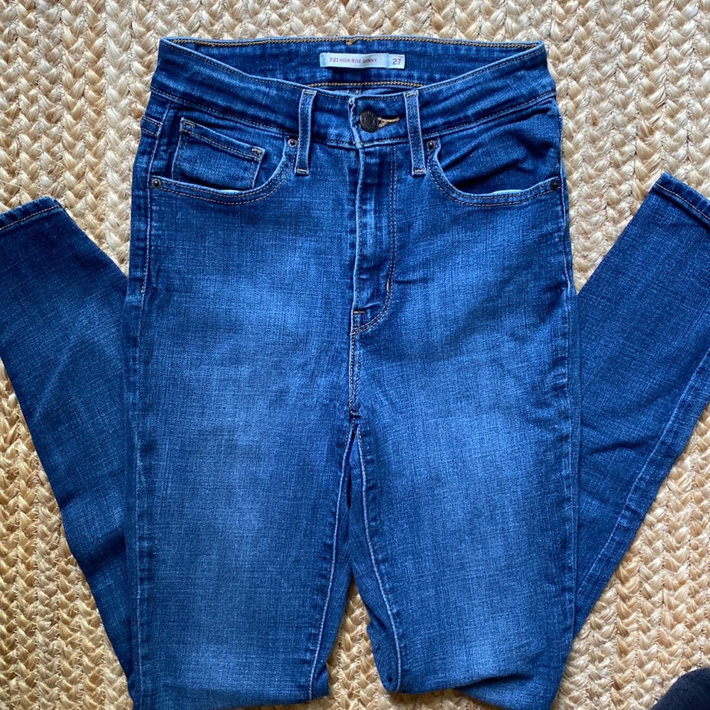 Levi’s 721 high rise skinny
